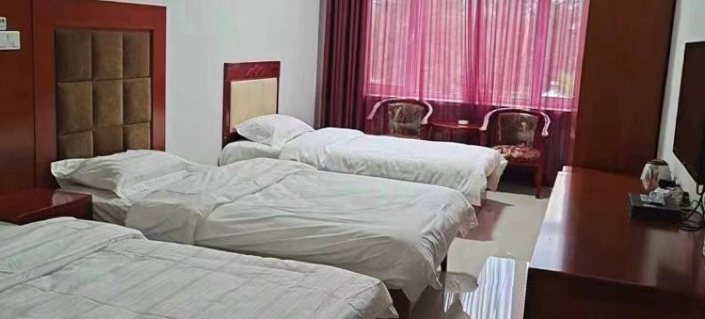 多伦鸿来生态度假区民宿图片