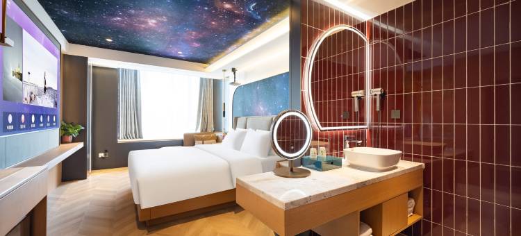 云与白马设计师酒店(沈阳站太原街店)图片