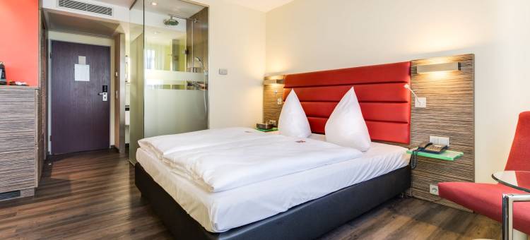 纽伦堡市沃德赛诺维娜酒店(Novina Hotel Woehrdersee Nuernberg City)图片