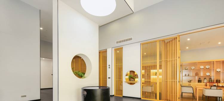 龚禧里·初见酒店(蒙自站店)图片