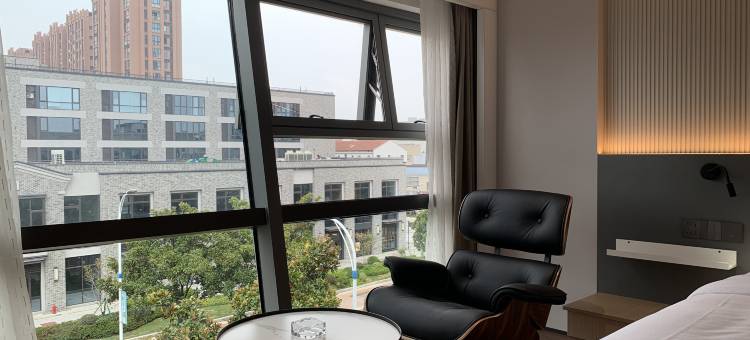 余兰酒店(宁波余姚站阳明古镇店)图片