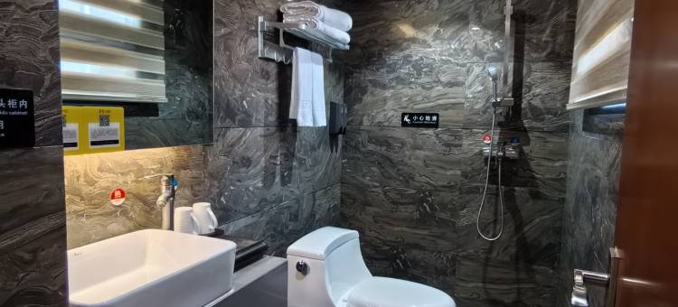 雅兰利斯米迪酒店(宁远九嶷时代广场店)图片