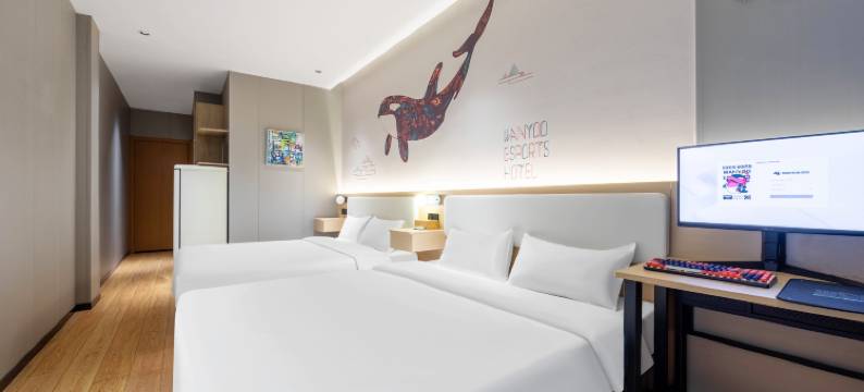 网鱼电竞酒店(上海青浦朱家角古镇店)图片