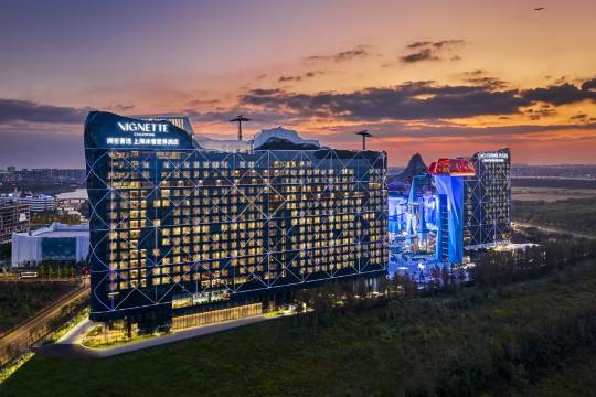 洲至奢選上海冰雪世界酒店