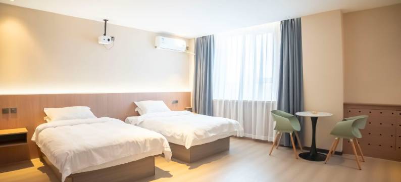 瓦房店悦见四季酒店图片