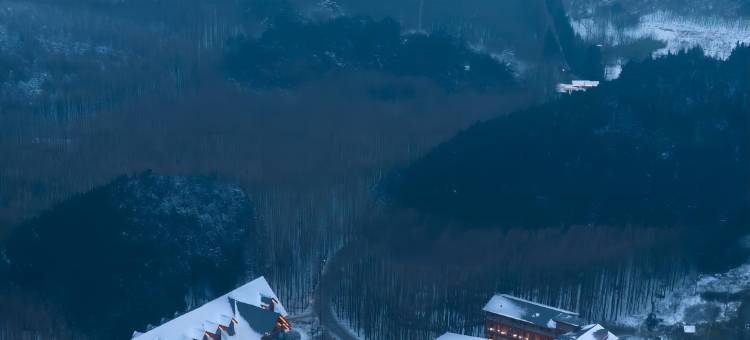 深秋里云起·森林民宿(南川山王坪店)图片