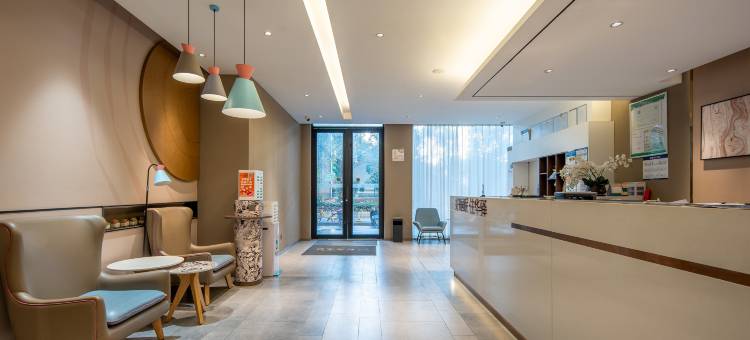 华驿精选酒店(武汉光谷广场华中科技大学店)图片