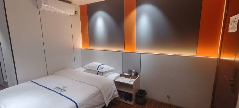 中山兴港宾馆图片