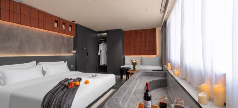 無二乐居酒店(昆明老街南屏步行街店)图片