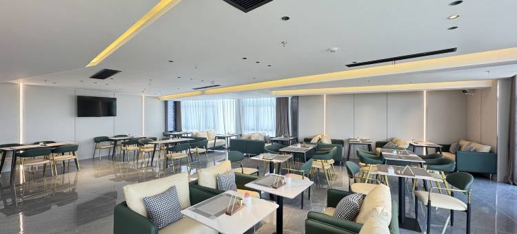 如家睿柏·云酒店(无锡惠山禾健全球食品港店)图片