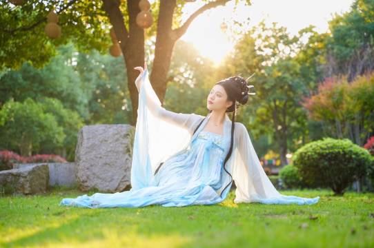 扬州凤凰岛逸扬温泉度假村落图片