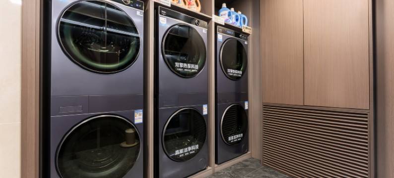 哈尔滨繁花百合酒店(哈工业大学师大夜市店)图片