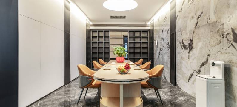 重庆酣然酒店(解放碑步行街洪崖洞店)图片