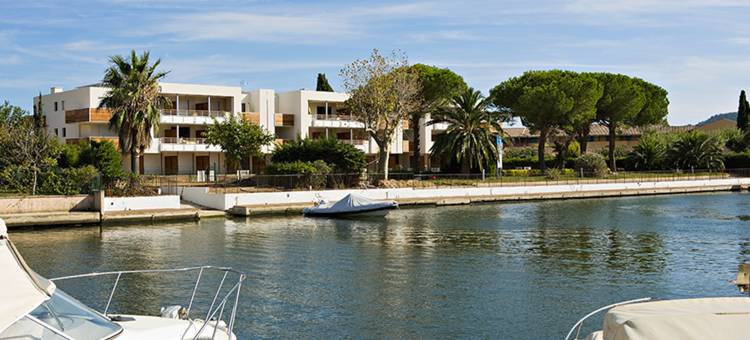 瓦坎斯奥勒 - 卡雷海洋法义公寓式酒店(Vacancéole - Résidence Carré Marine)图片