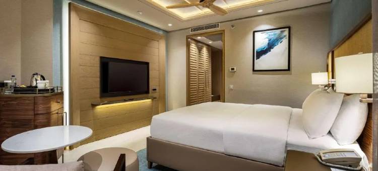 梅尔辛希尔顿酒店(Mersin Hilton)图片