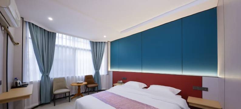 万年青精品酒店(龙岩动车站店)图片