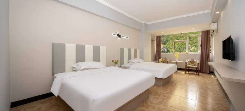 艾林酒店(南宁友爱立交秀厢地铁站店)图片