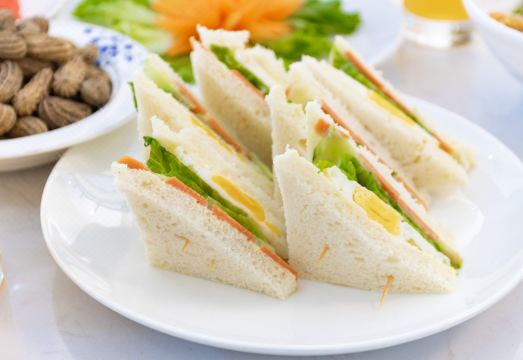 Kinton hotelHotel Overview