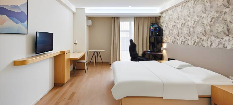 竞放电竞酒店(广州花都狮岭皮革城店)图片