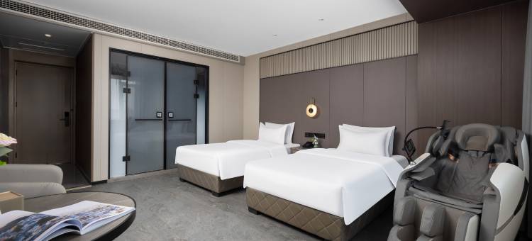 逸柏国际酒店(鹤壁市政府世纪广场店)图片