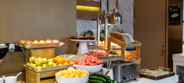 上海艺龙酒店(浦东金桥LaLaport店)图片