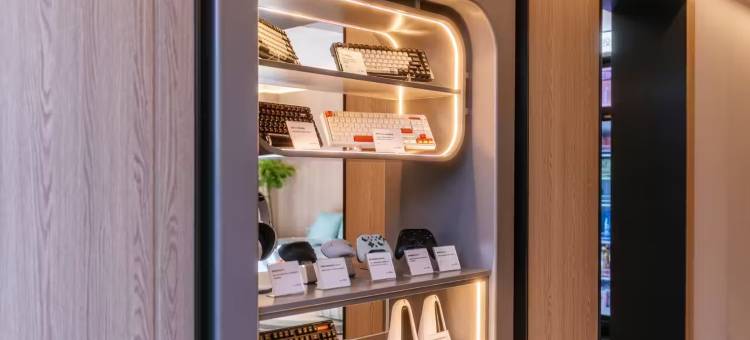 雷神电竞酒店(上海环球港华师大店)图片