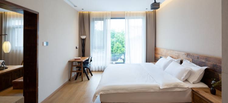 花筑·闲来智能科技|茶香美居民宿(长沙五一广场IFS国金中心店)图片