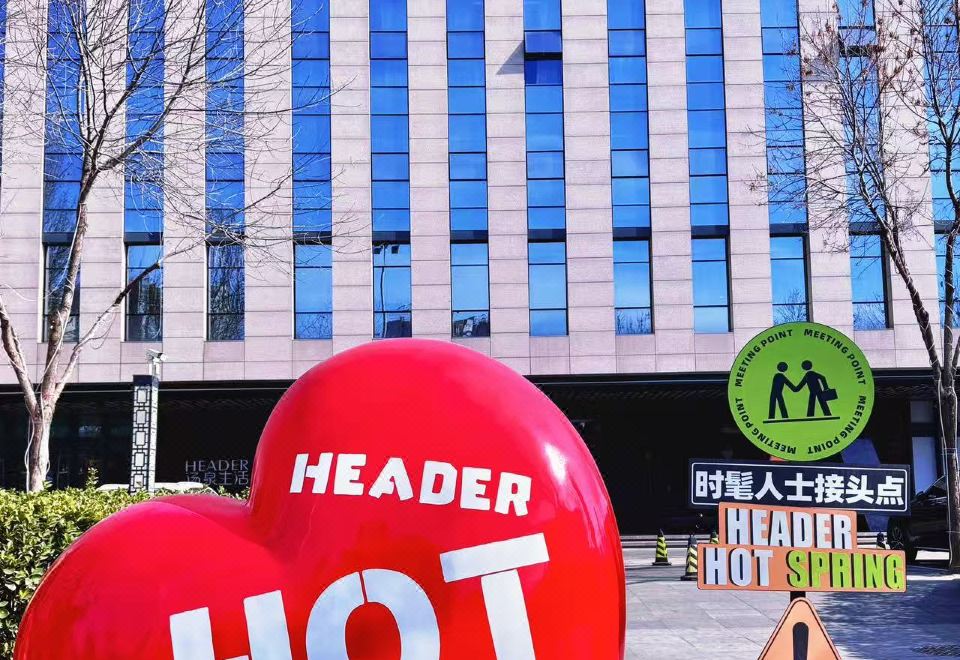 Header Hot Spring Hotel over view