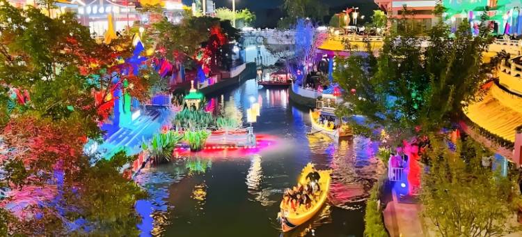 星期8快捷酒店(盐城高铁站盐镇水街店)图片