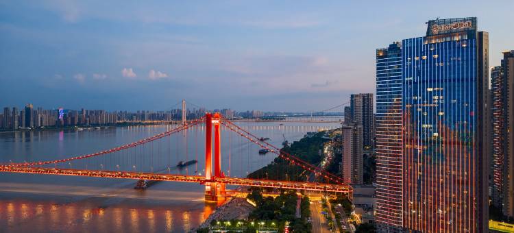 武汉世茂希尔顿酒店图片