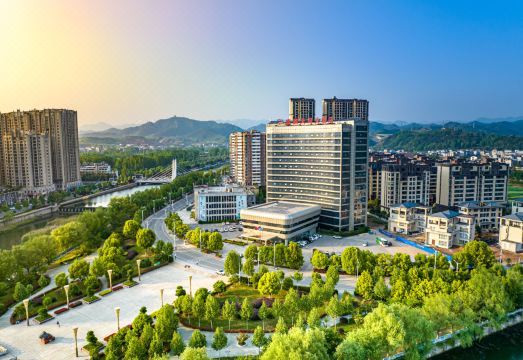 卓越天河大酒店外景图