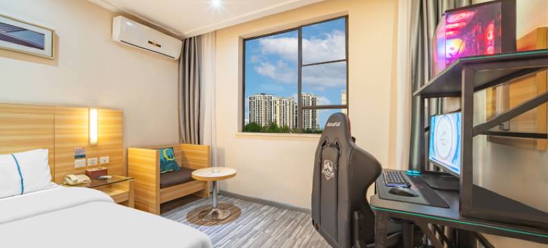 美娱·星峰电竞酒店(中山汽车总站星宝时代广场店)图片