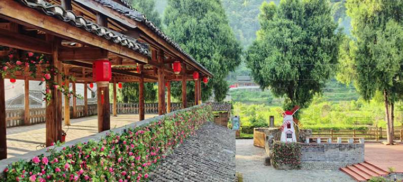 青檐·花园里民宿(会同高椅古村店)图片