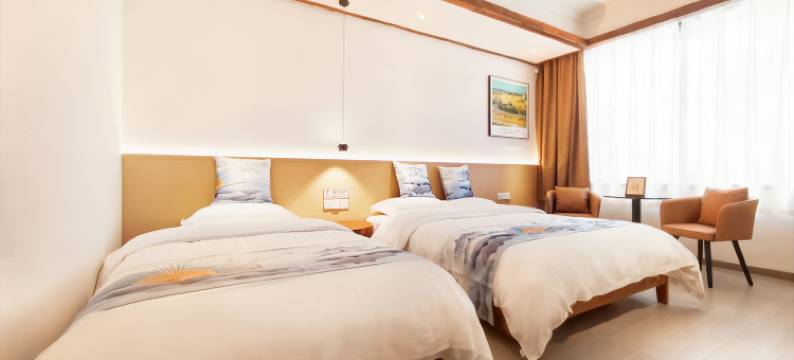 小背篓民宿(张家界火车站天门山索道店)图片