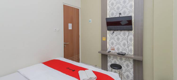 泗水红多兹恩加格尔贾亚酒店(RedDoorz @ Ngagel Jaya Surabaya)图片