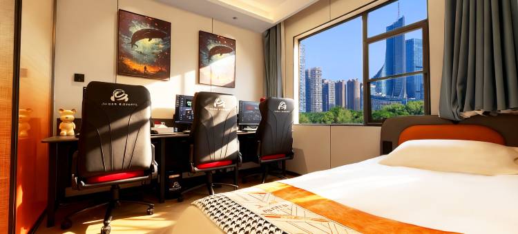 飓龙电竞酒店(绵阳高铁站店)图片