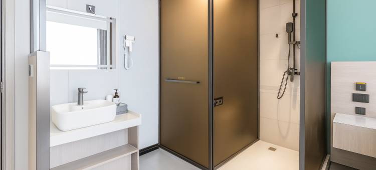 石河子云臻酒店图片