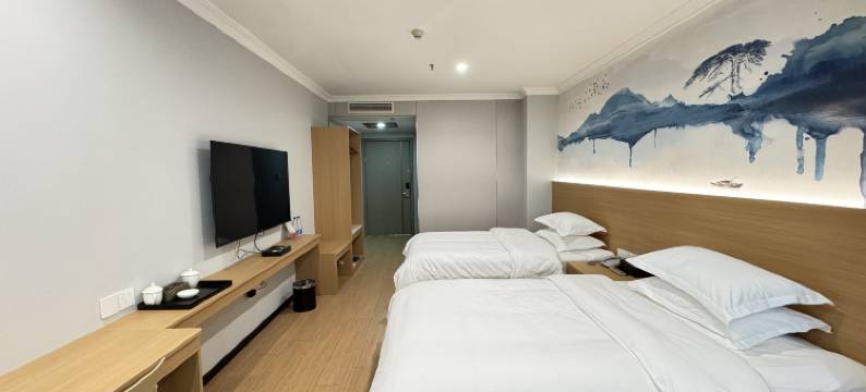 九九文化酒店(玉林体育中心店)图片