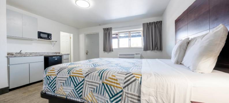 波特兰OYO班菲尔德开间(Banfield Studios By OYO Portland OR)图片