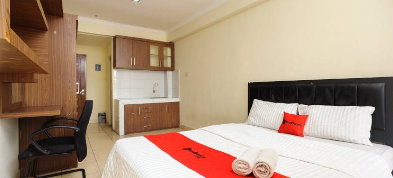 RedDoorz near GOR POPKI图片