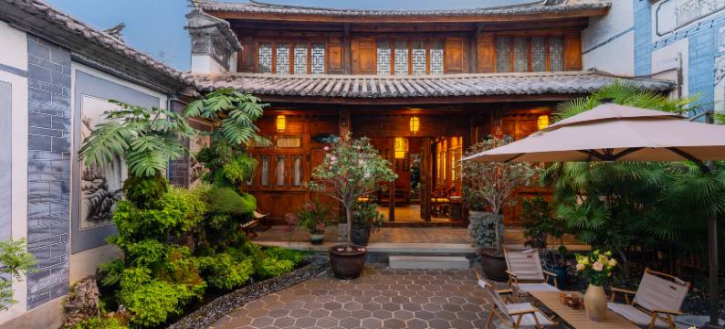 喜舍·设计师中式庭院花园民宿(巍山古城星拱楼店)图片