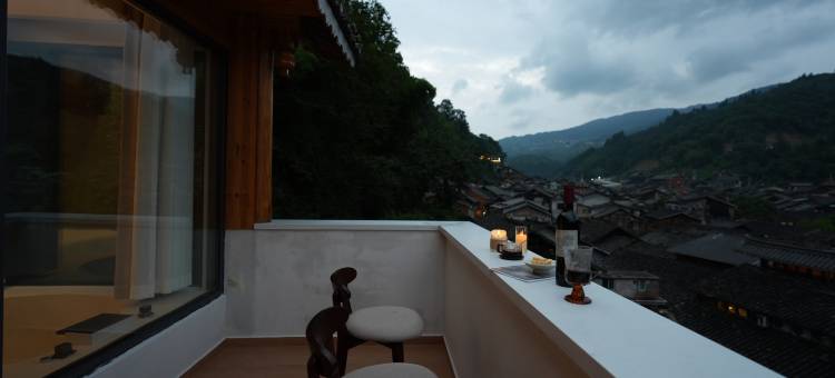 半山听雨观景美宿(肇兴侗寨店)图片