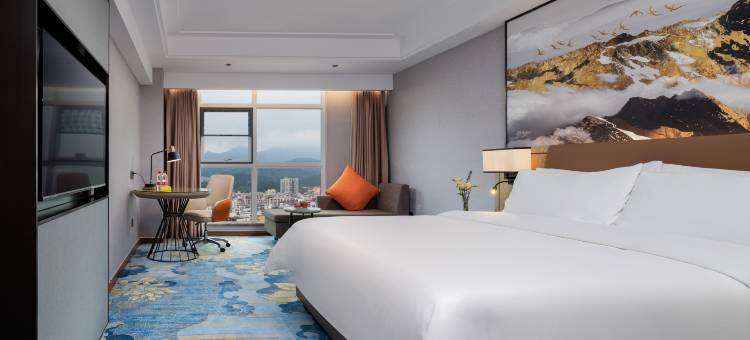 维也纳国际酒店(云浮市中心益华广场店)图片