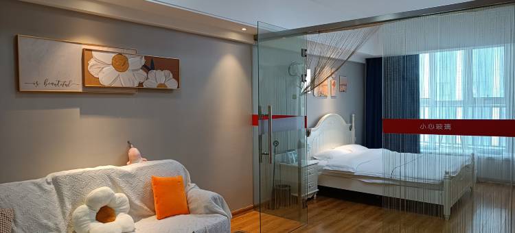 乔木公寓(扬州万达广场店)图片