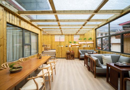 Gesiba No.6 Inn over view