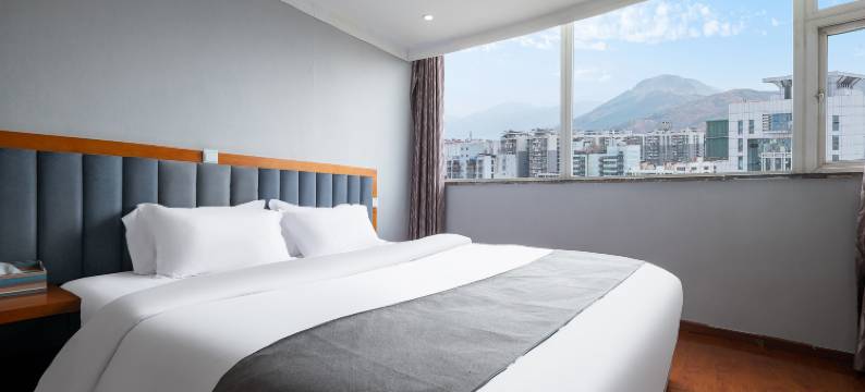 西昌巴比伦酒店(月亮湖湿地公园店)图片