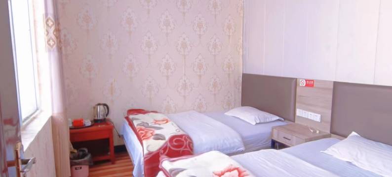 日土里里安宾馆图片