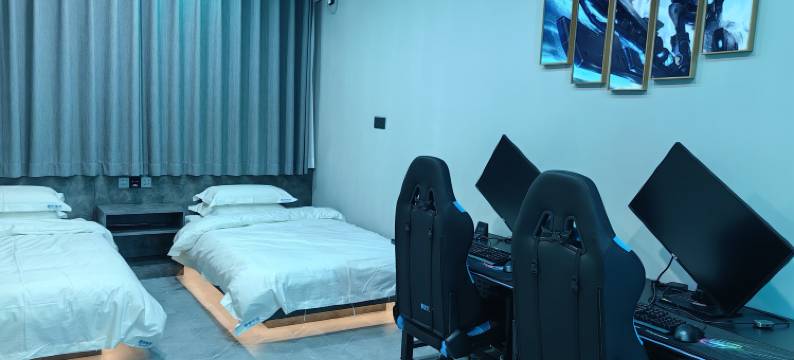 山阴图乐电竞酒店图片