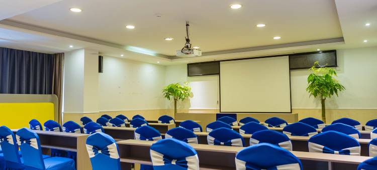 7天酒店(怀化溆浦万达广场店)图片