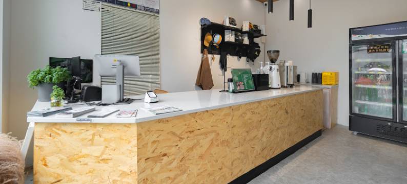 露槿·coffee亲子溯溪度假民宿(云上草原熊猫部落探险乐园店)图片